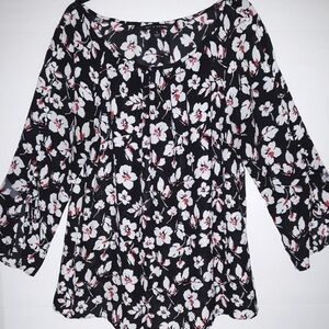 Zac & Rachel black/red‎ floral blouse size Small